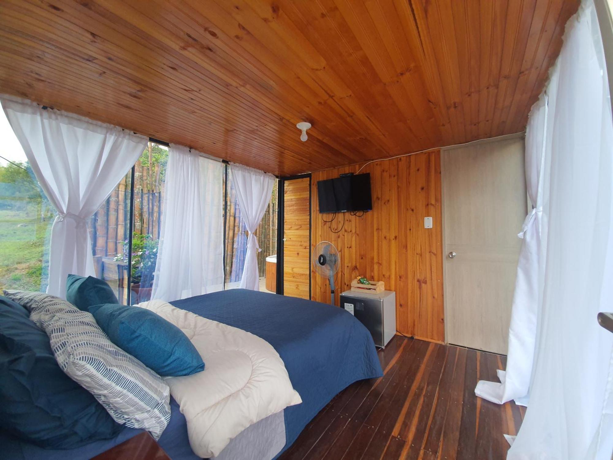 Hotel & Restaurante Campestre La Siria San Juan de Rioseco Екстериор снимка